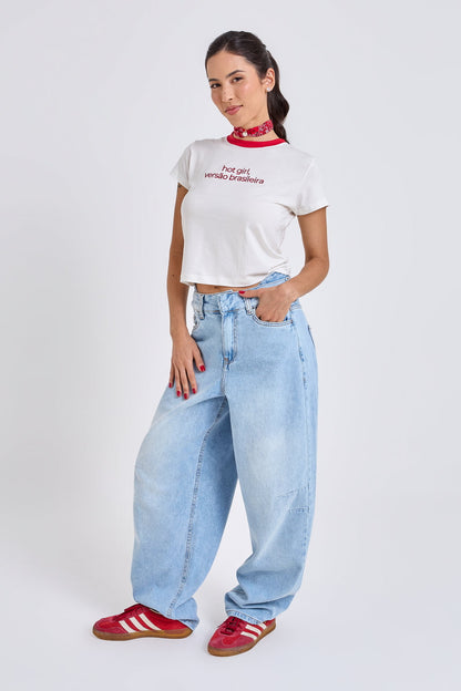 baby tee hot girl, versão brasileira